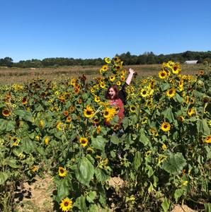 Meet your Posher, Danielle